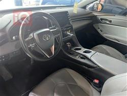 تويوتا أفالون